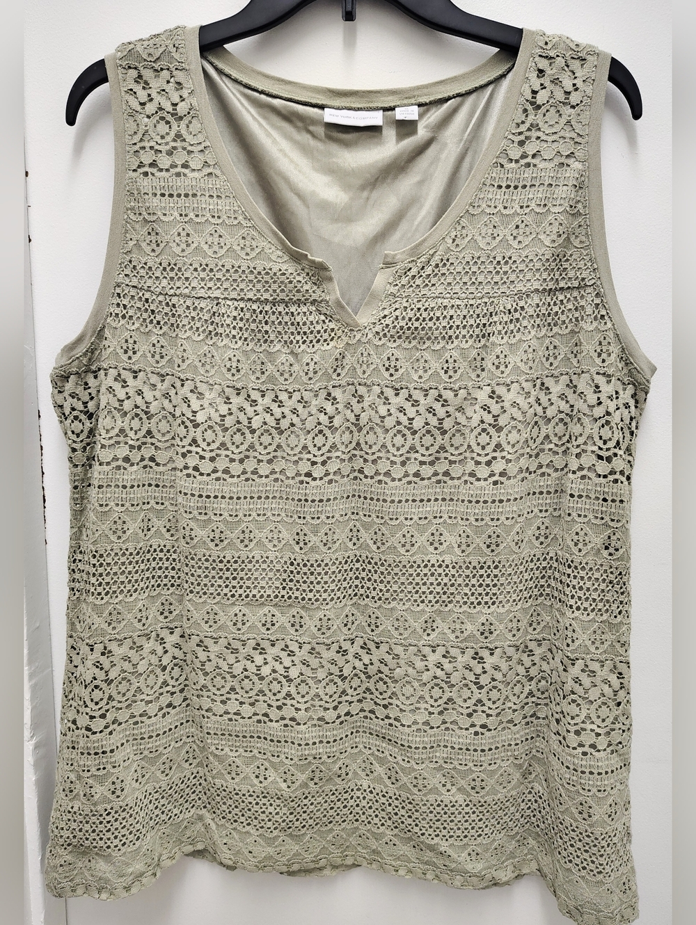 New York & Company Lace Overlay Sleeveless Tank Size XL